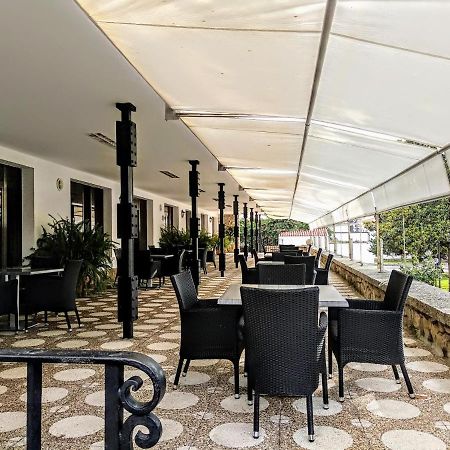 Hotel Las Cigueenas トルヒーリョ エクステリア 写真