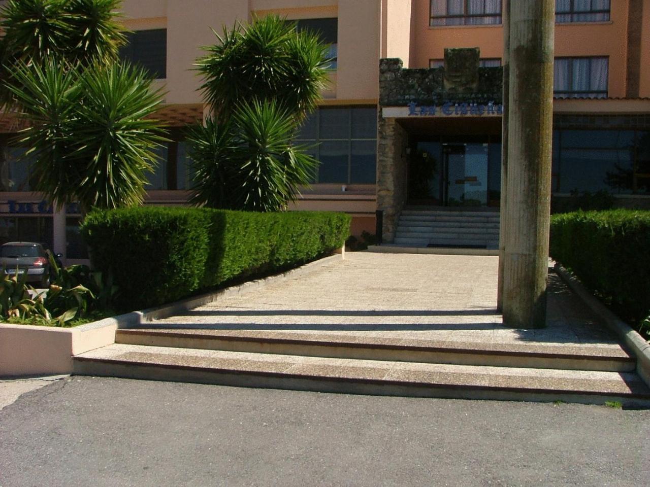 Hotel Las Cigueenas トルヒーリョ エクステリア 写真