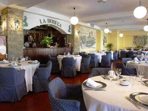 Hotel Las Cigueenas トルヒーリョ レストラン 写真