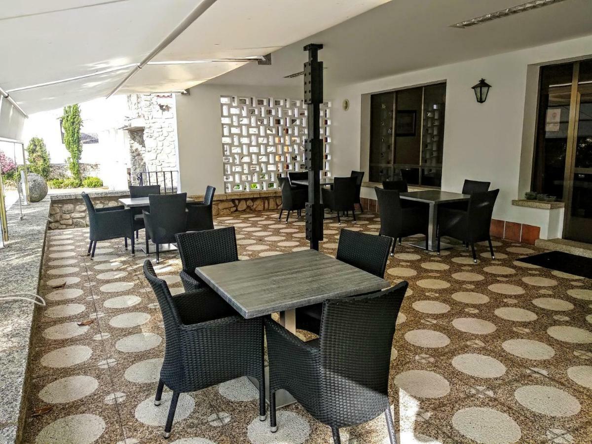 Hotel Las Cigueenas トルヒーリョ エクステリア 写真
