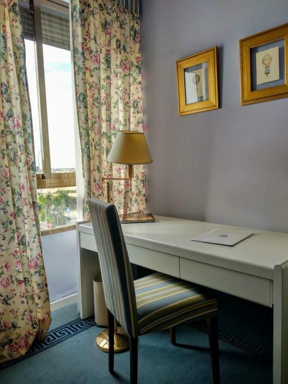 Hotel Las Cigueenas トルヒーリョ エクステリア 写真