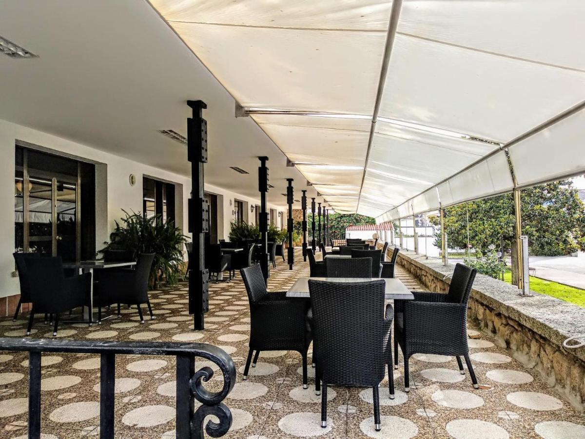 Hotel Las Cigueenas トルヒーリョ エクステリア 写真