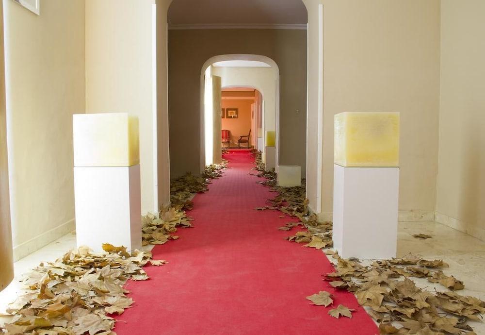 Hotel Las Cigueenas トルヒーリョ エクステリア 写真